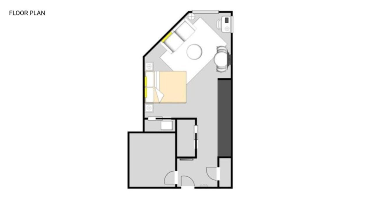 Ballard W Bbq Wd Nr Shops Sea-647 Apartment